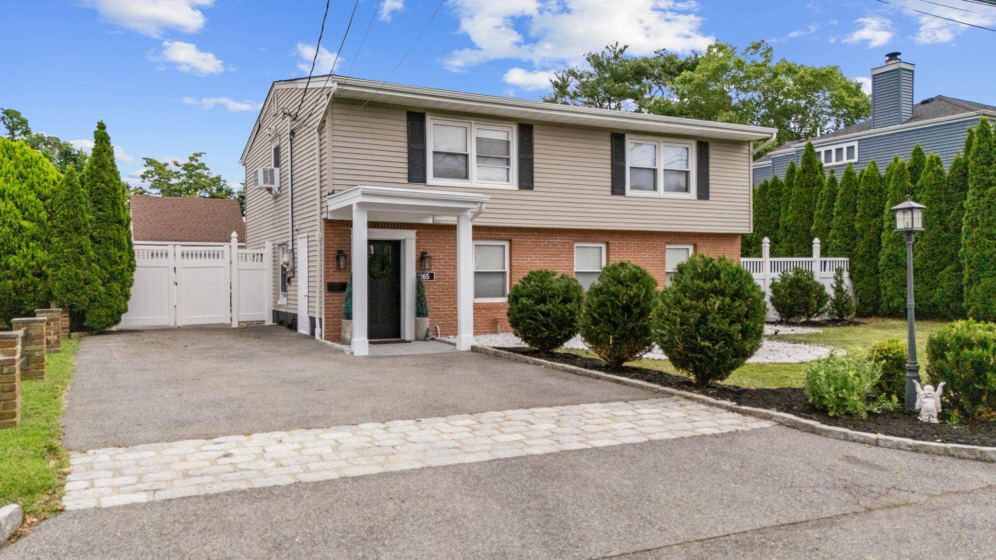 Welcome to your new home !