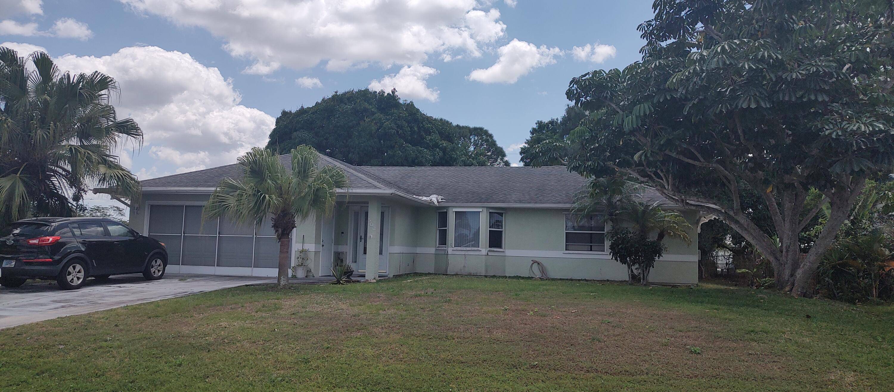 House is priced to sell. Great location close to St Lucie West, The Turnpike and I 95.
