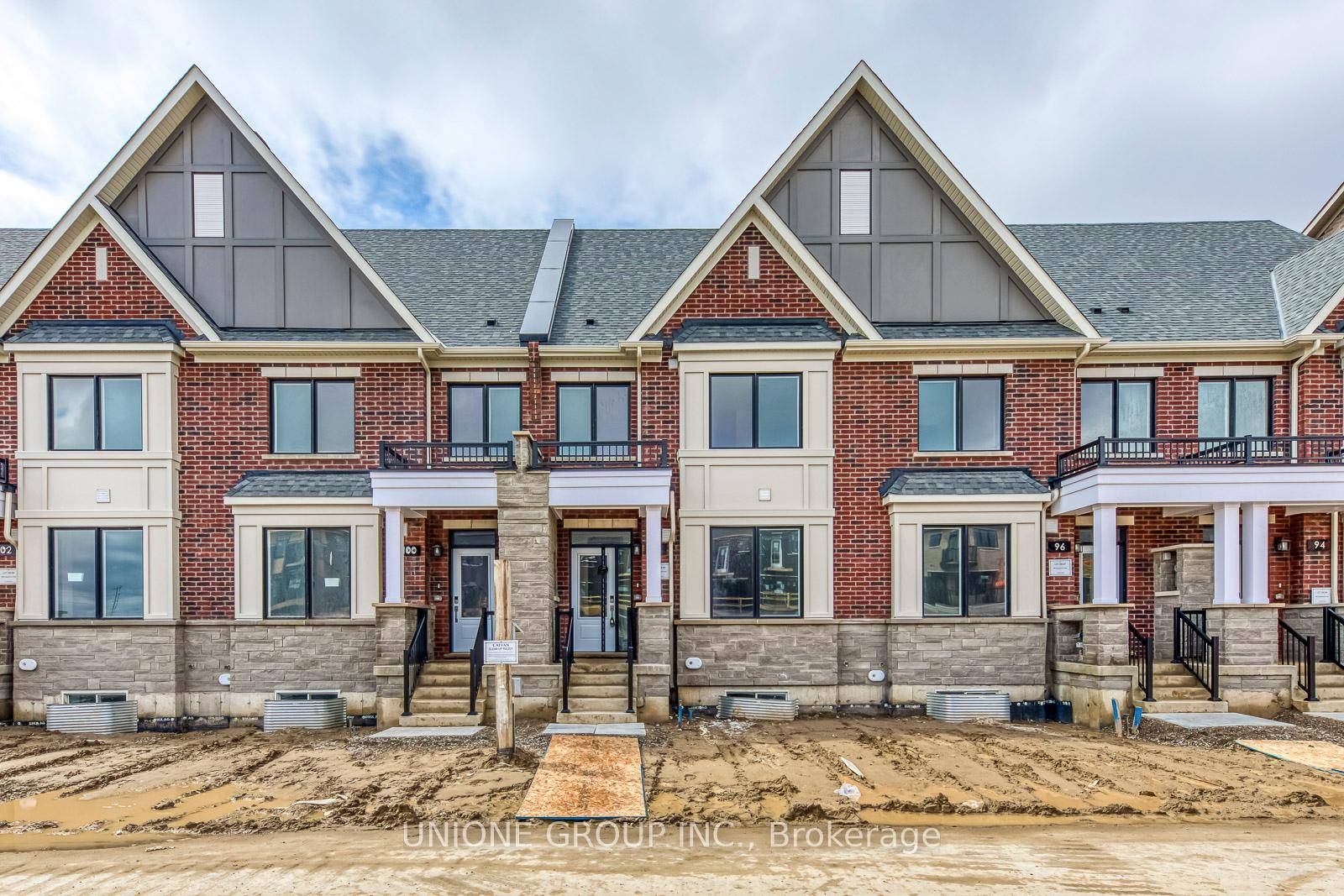 Photos Taken At 98 Coolhurst Ave ; Both Units Are Identical.