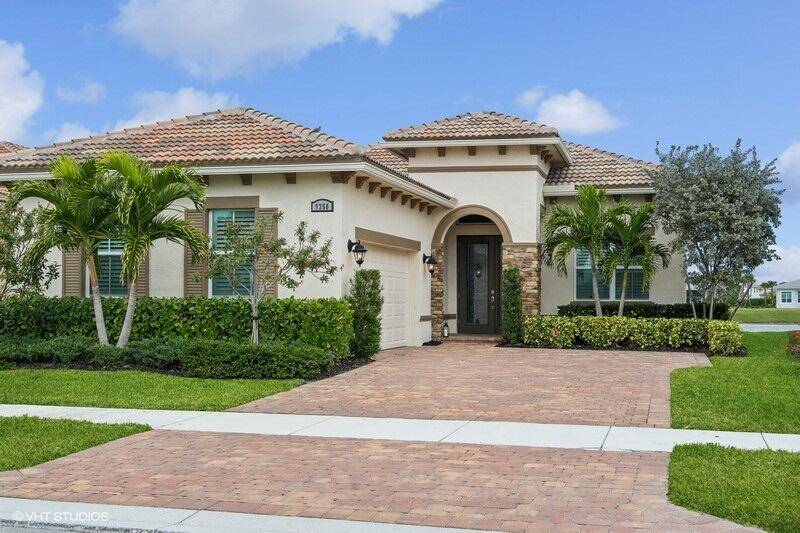 Stunning 3 Bed, 2. 5 Bath Home with Breathtaking Water Views in PGA Verano.