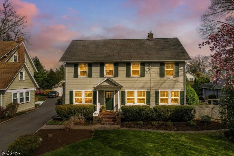 Welcome to 83 Essex Ave where space, location, and lifestyle come together in all the right ways.