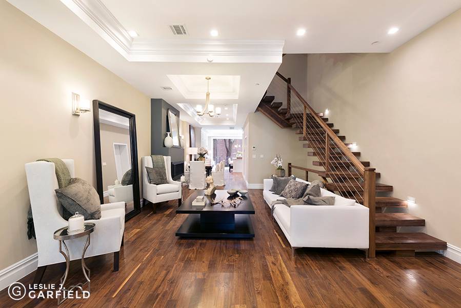 244 East 48th Street is a new construction six and a half story, 6, 800 square foot luxurious single family townhouse.