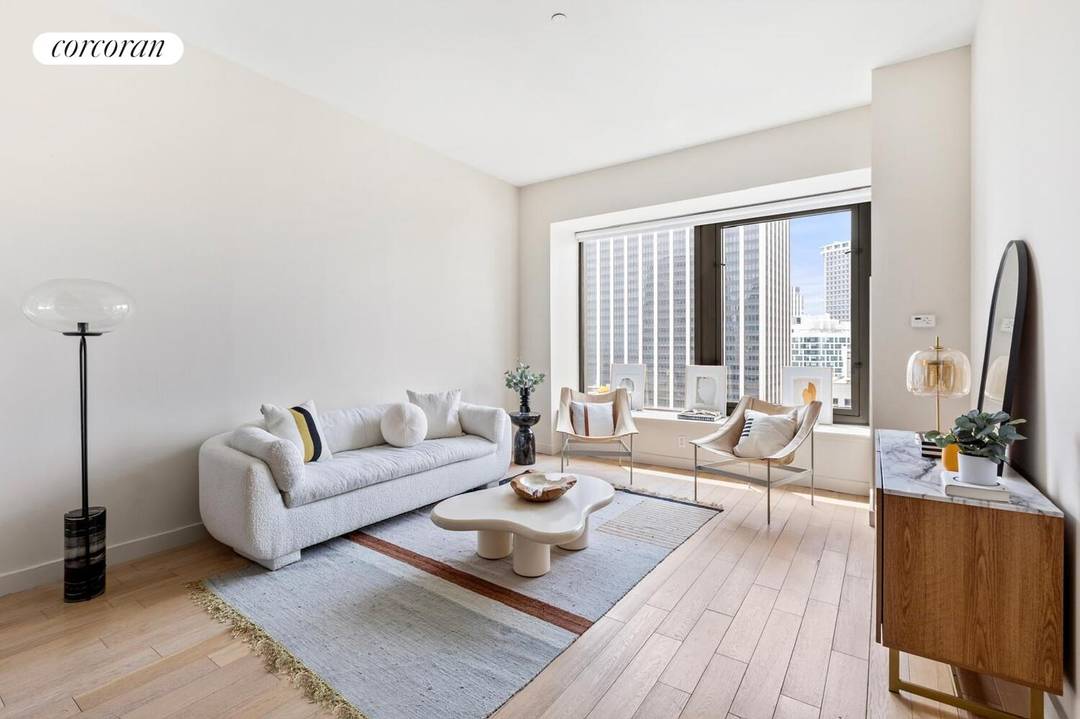 This modernized studio loft at 75 Wall Street features unobstructed southern and southeastern exposures with abundant natural light throughout the day.