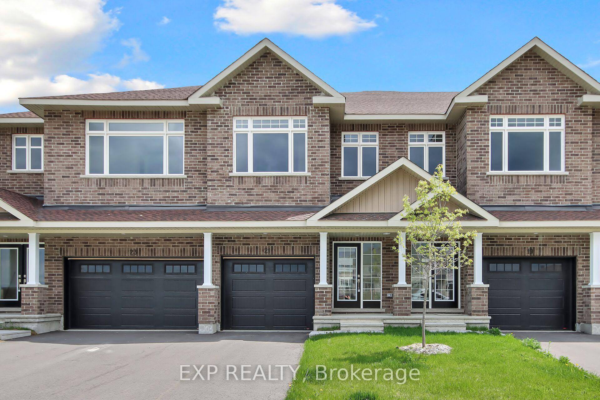 This contemporary 1697 sqft home has it all !