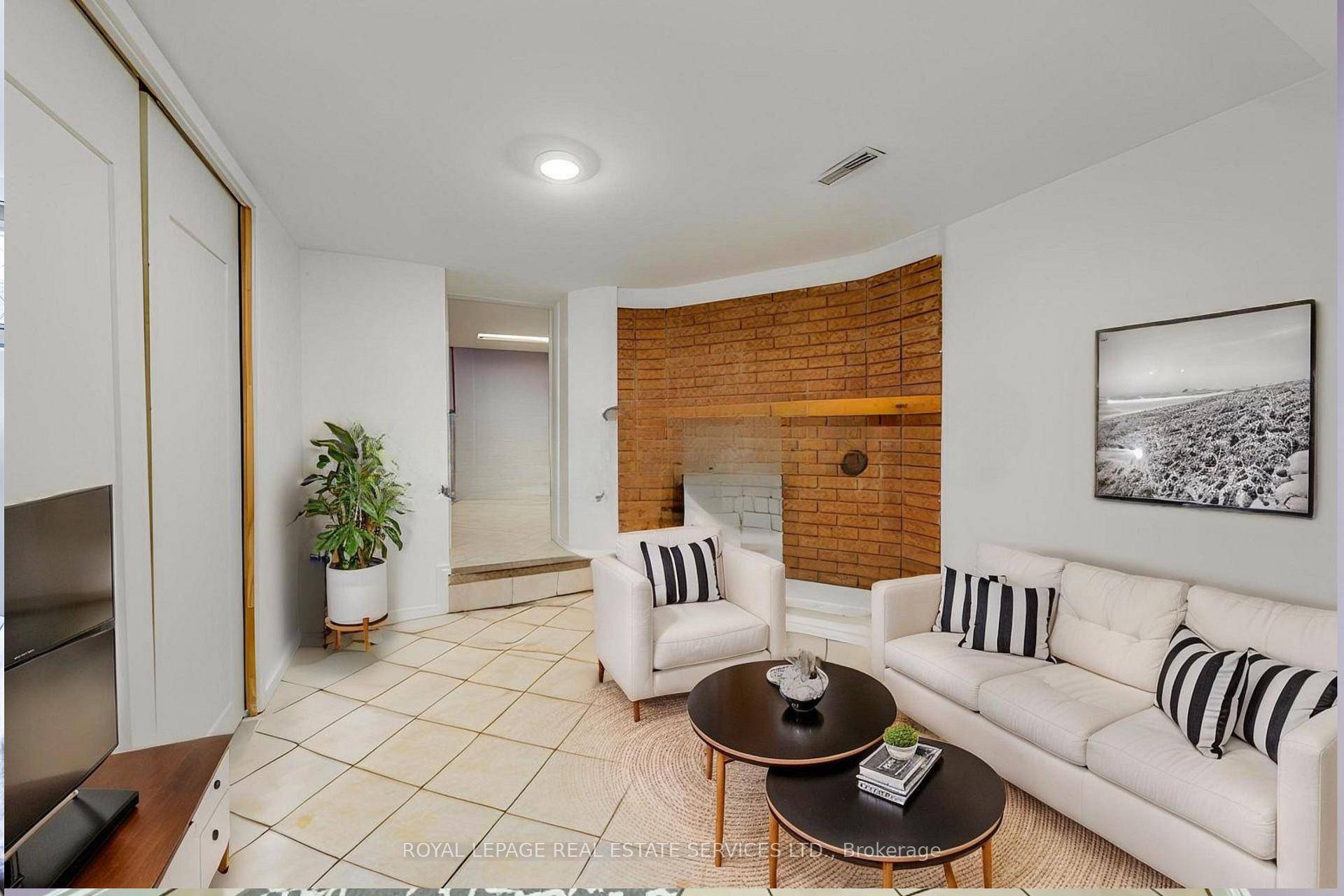 1516 Davenport Rd Ground Floor Unit with Parking 1 Bedroom Den.