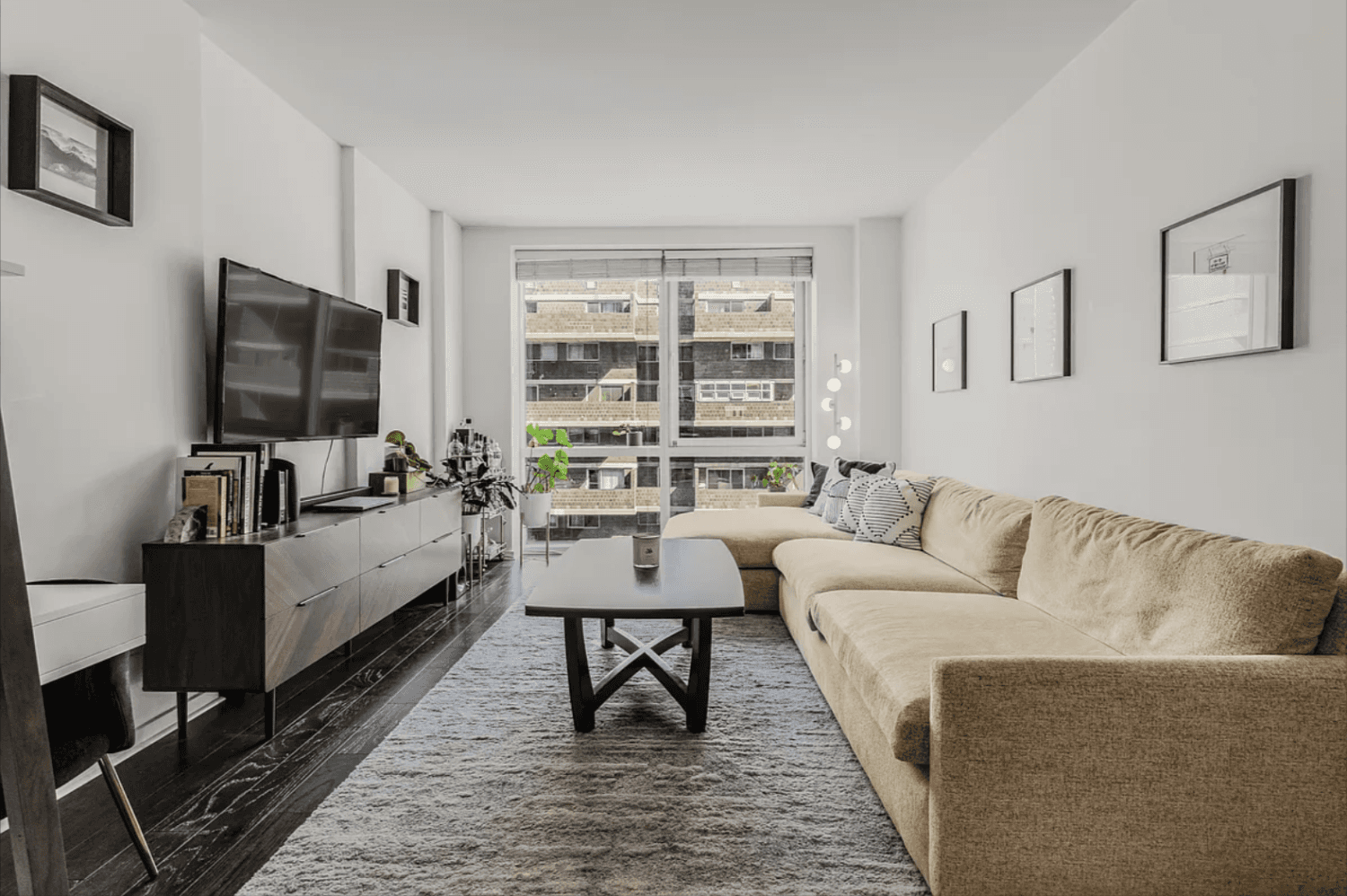 FOR INVESTORS ONLY ! Welcome to Gramercy Starck, a modern, sun filled, well appointed one bedroom conveniently located in one of the best condominiums in Gramercy.