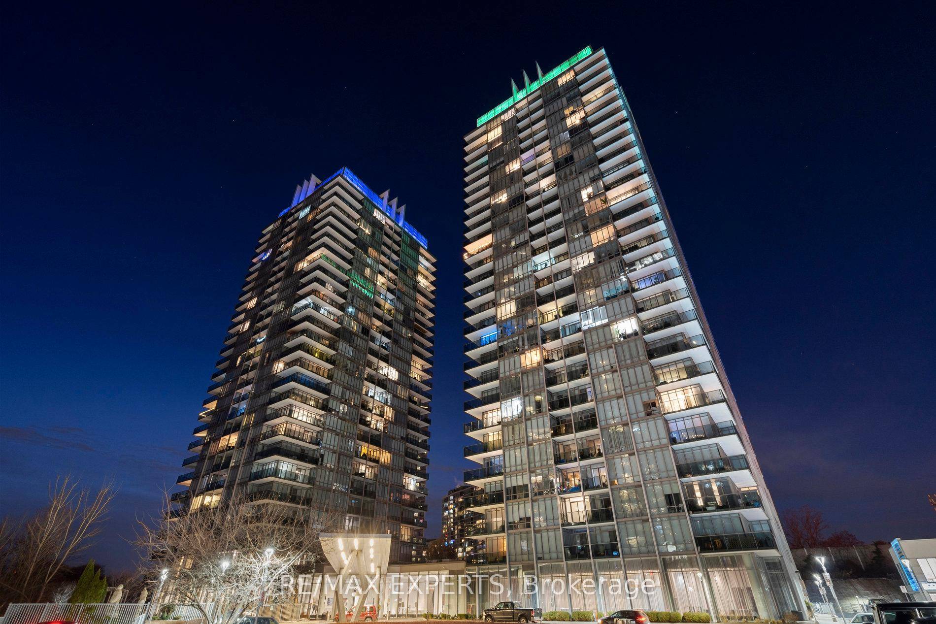 Luxurious Custom Designer Penthouse 3 Bed 1 Corner Suite In The Coveted South Beach Condos.