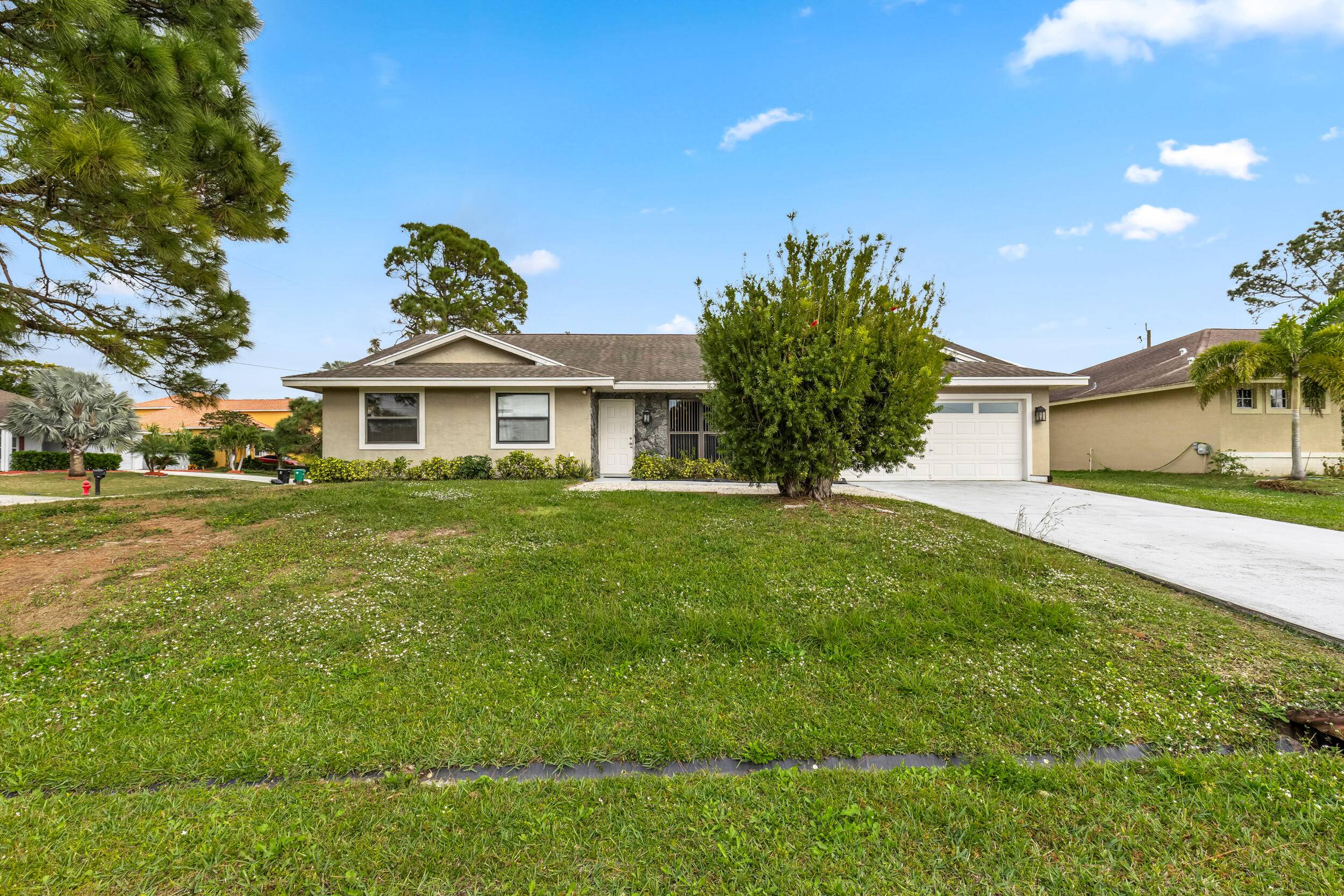 Charming Oversized Corner Lot Home 3 Bedrooms DenDiscover this beautiful 3 bedroom den, 2 bathroom home situated on an oversized corner lot in a desirable neighborhood.