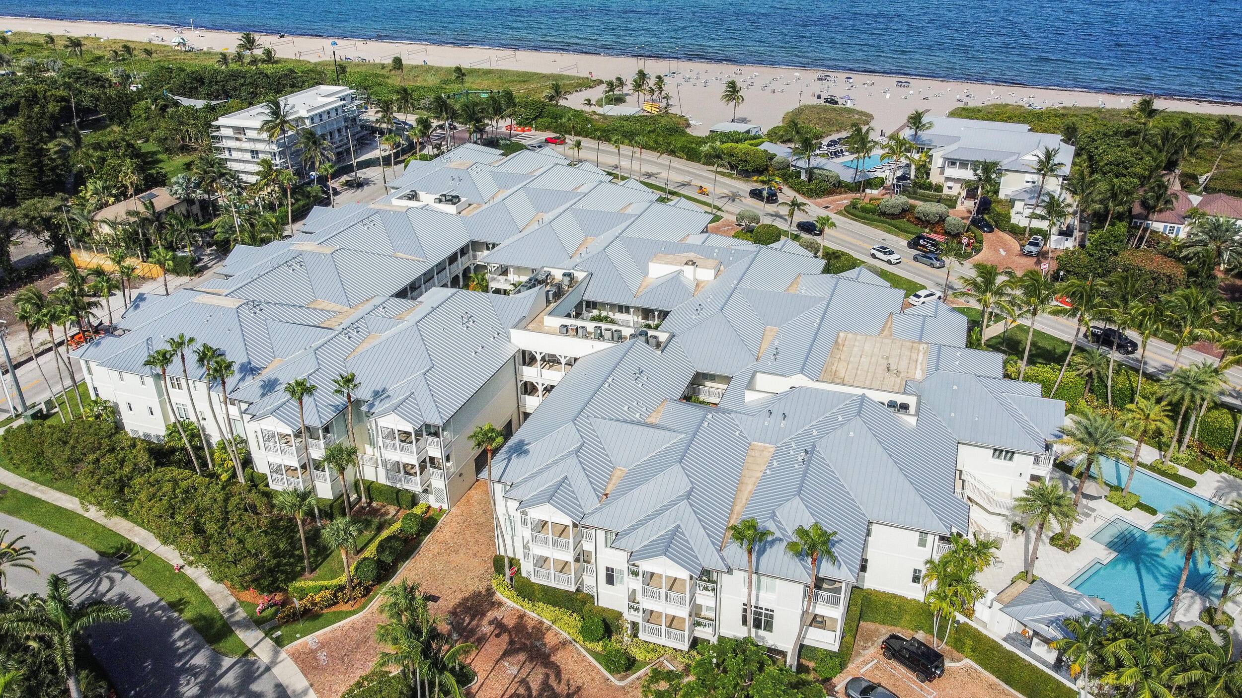 Oceanfront Luxury Living at Its Finest !