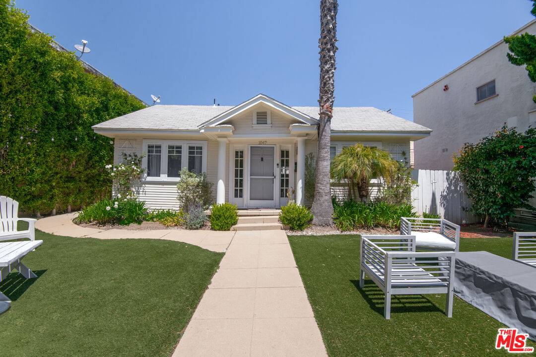1047   9th St 4BR Santa Monica La