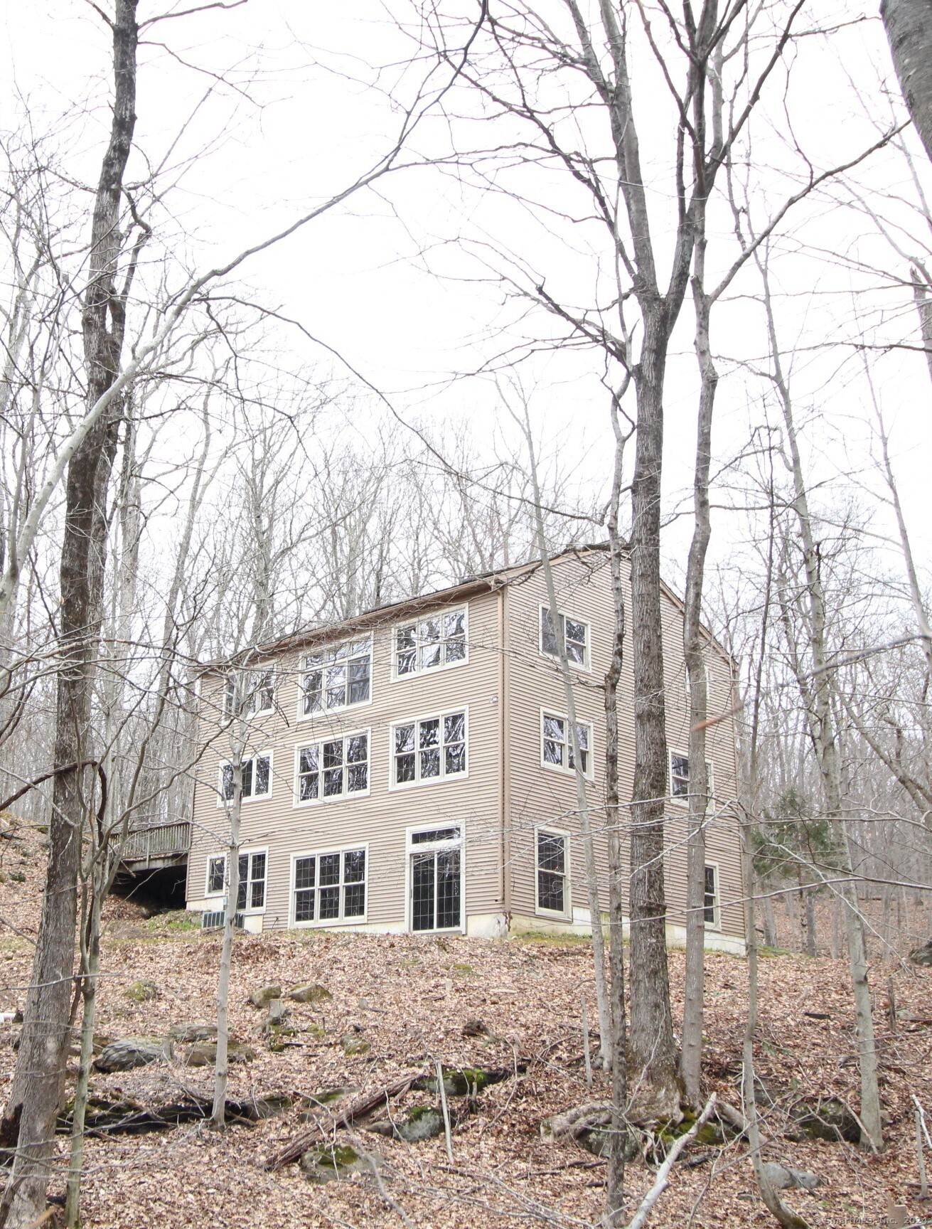 Located on a quiet private road in Roxbury, this open concept, four bedroom home is awaiting its new tenants.