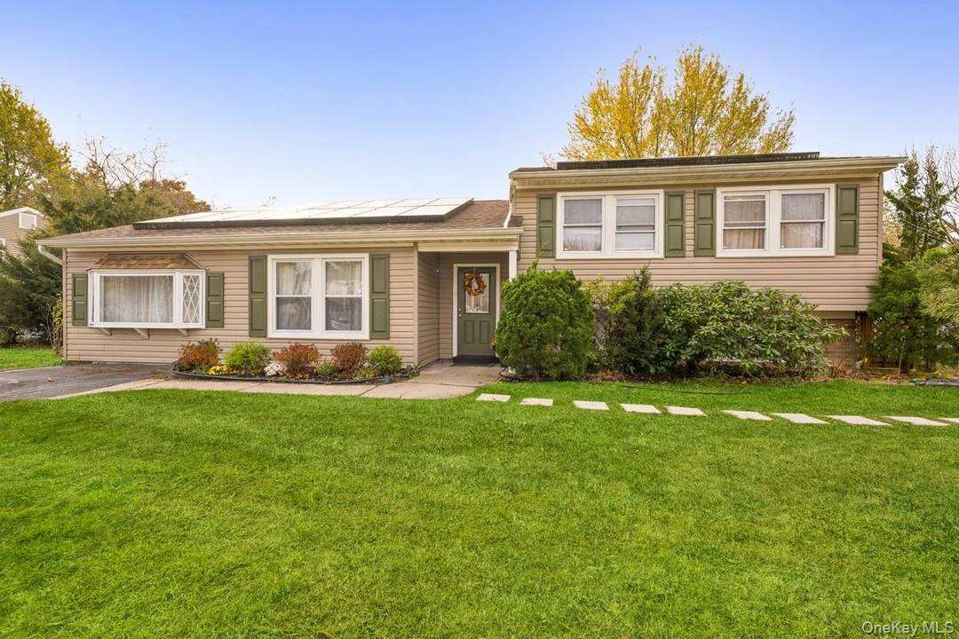 Beautifully updated 4 bedroom, 3 full baths Splanch situated on a spacious property.