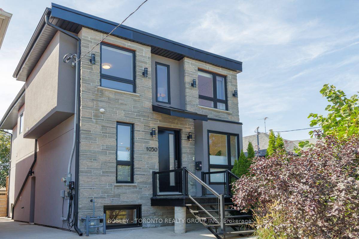 Welcome To East York ! Fabulous Custom Built Family Home, With A Modern, Elegant, amp ; Sleek Design Style amp ; Incredible Attention To Detail !