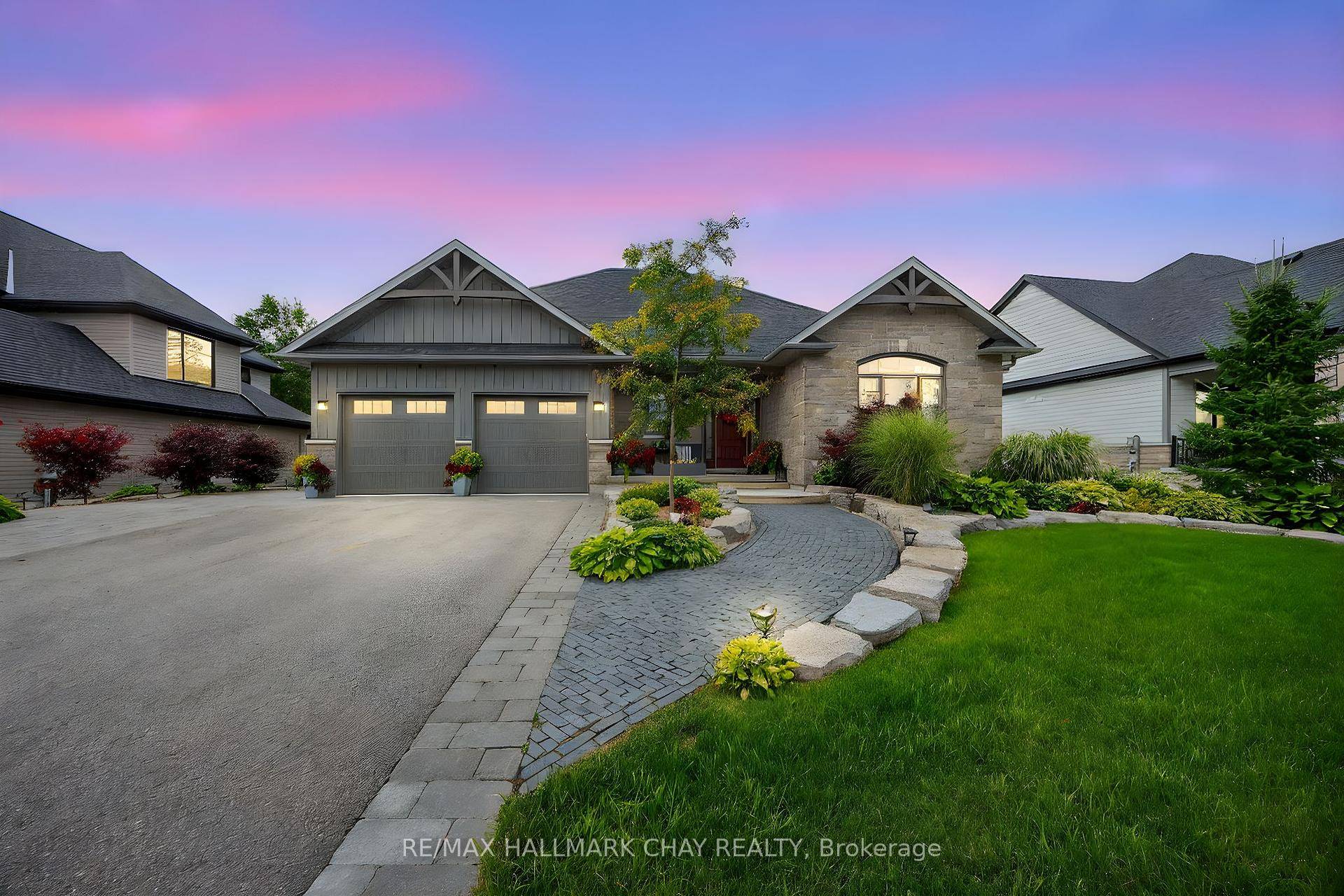 Welcome to 127 High Bluff Lane, with over 3, 000 sq ft of finished, exceptionally built, space.