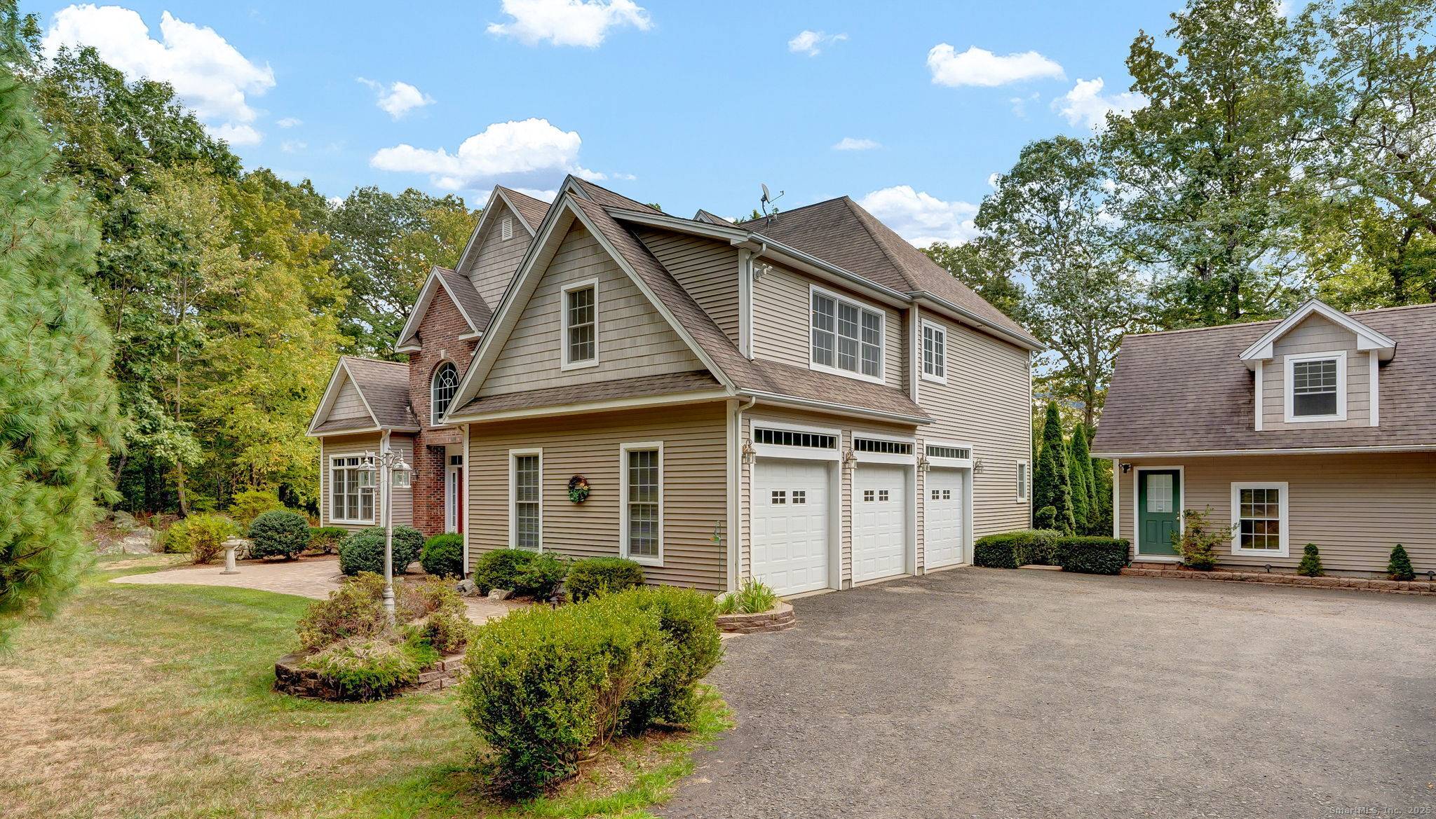 Welcome to 4 Bishop Rd, a custom built colonial on a quiet cul de sac in beautiful Oxford, CT.