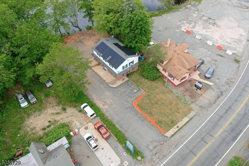 Prime Mixed Use Investment Opportunity in Landing, NJ !