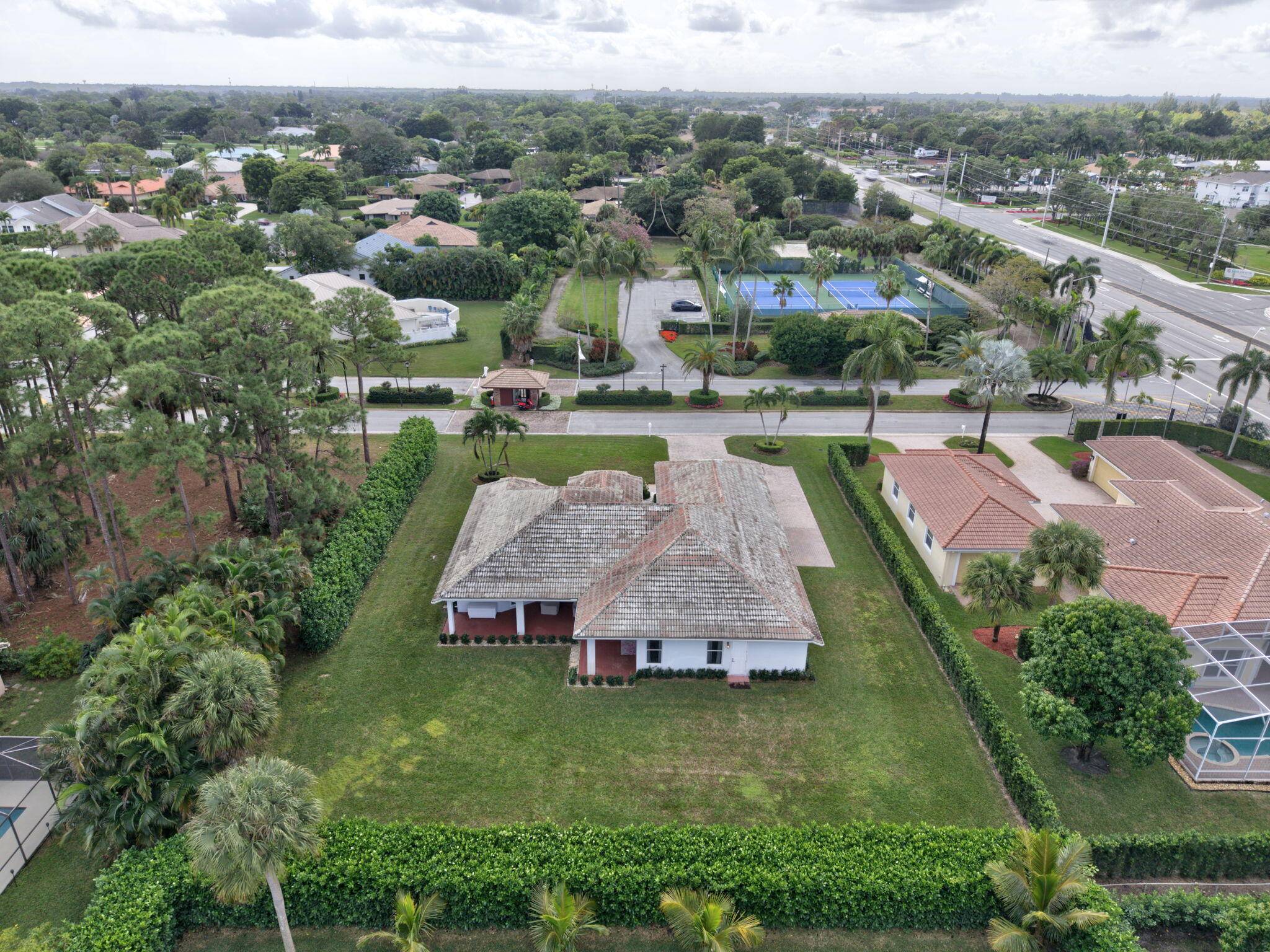 Inside the gated City of Atlantis is this sophisticated,, spacious, light and bright home built in 2003 and and recently.