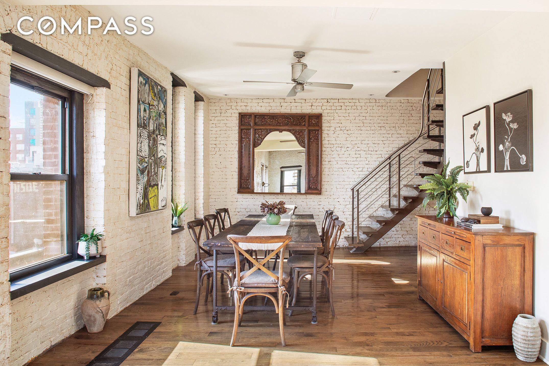 Select Virtual Tour to see this beauty in her summertime glory !