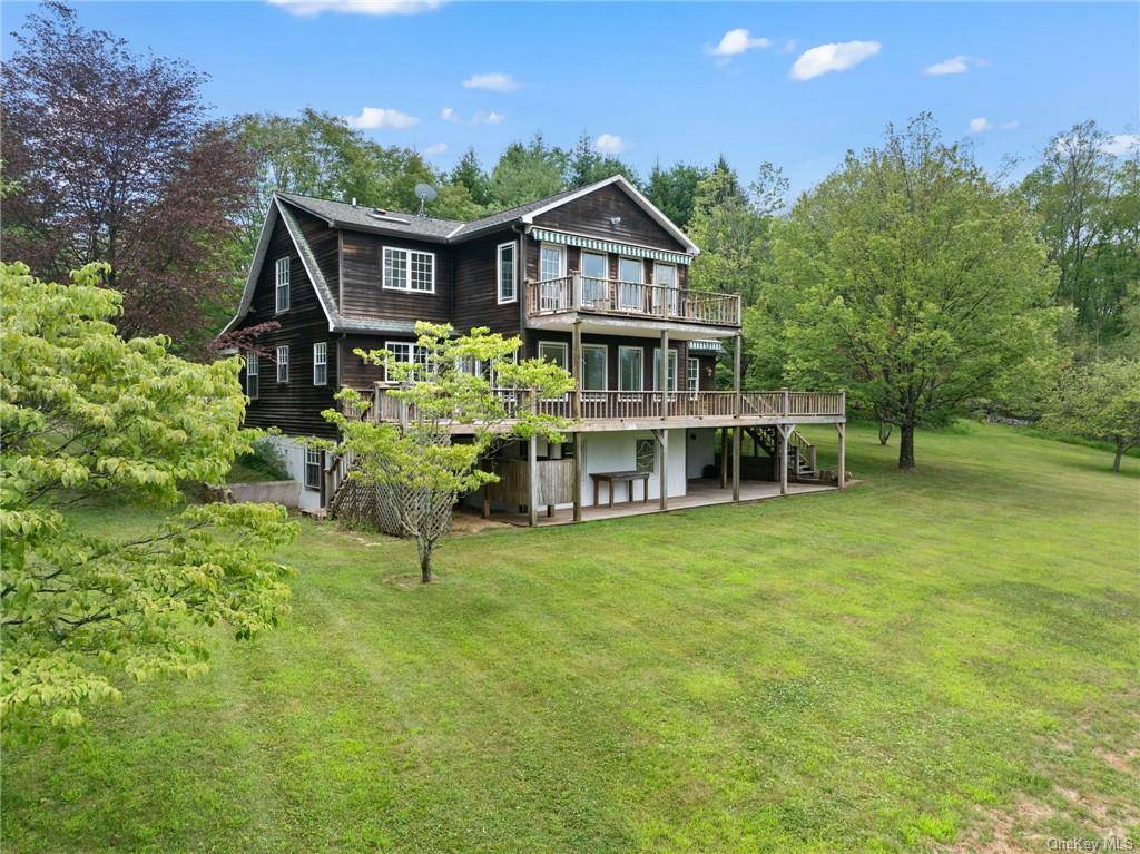 Welcome to 90 Highland Rd, Stone Ridge, NY.
