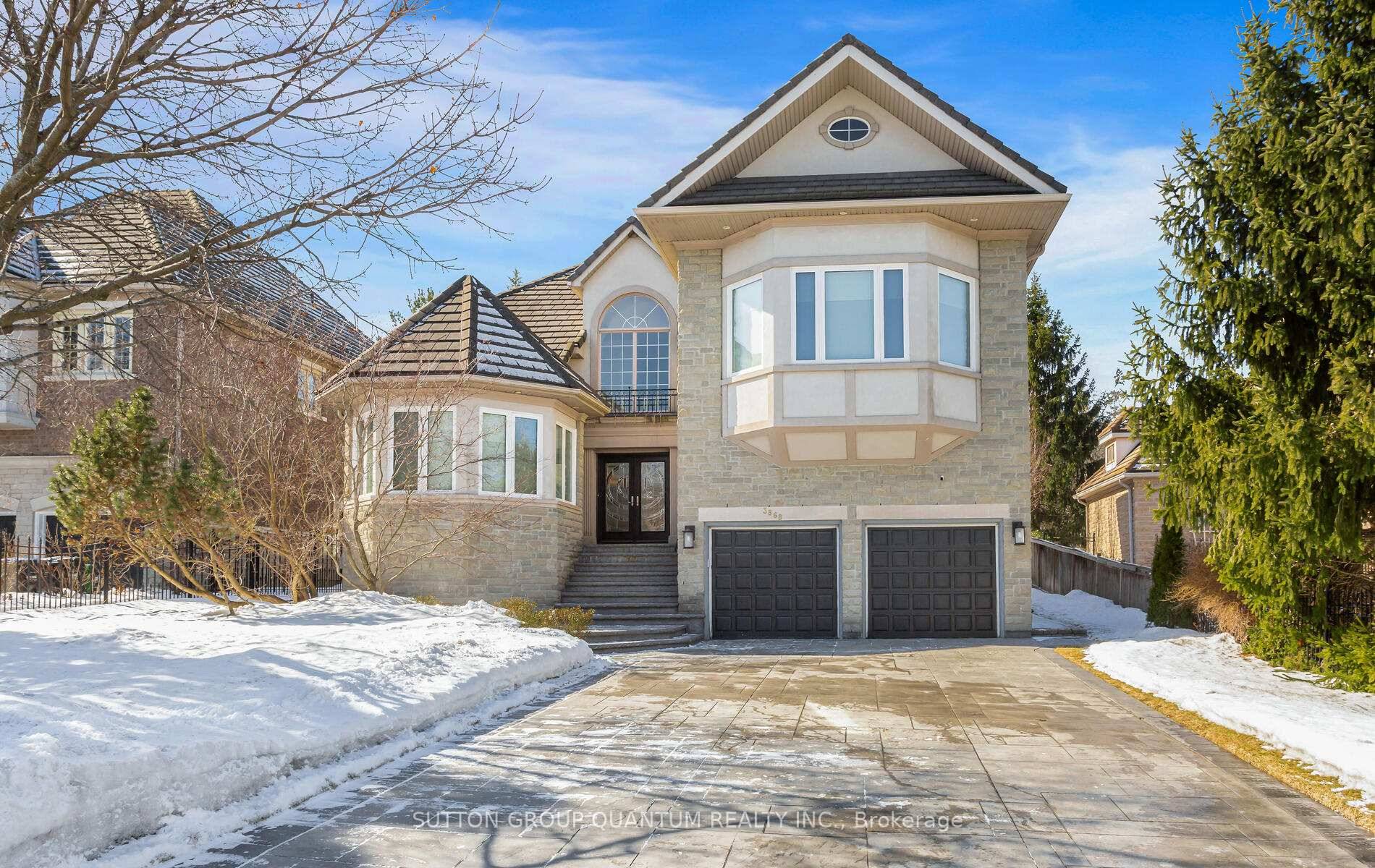 Step inside one of the most sought after exclusive enclaves in Mississauga.