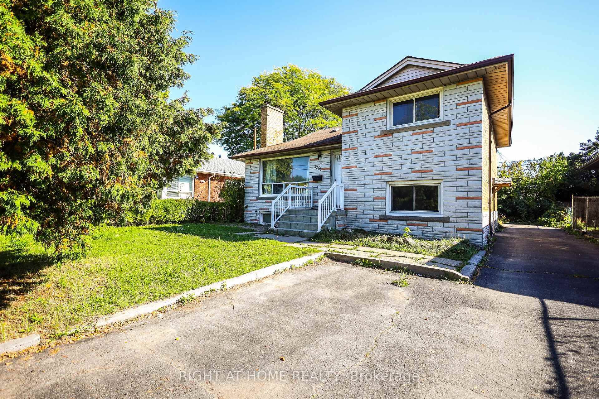 Beautifully renovated, large side split 4 detached home with tons of potential.