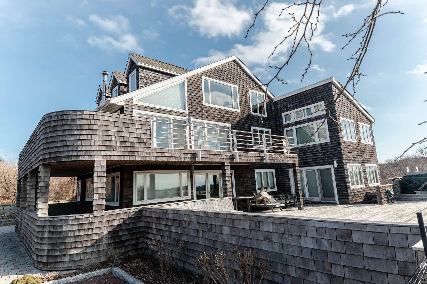 Montauk Lakeview