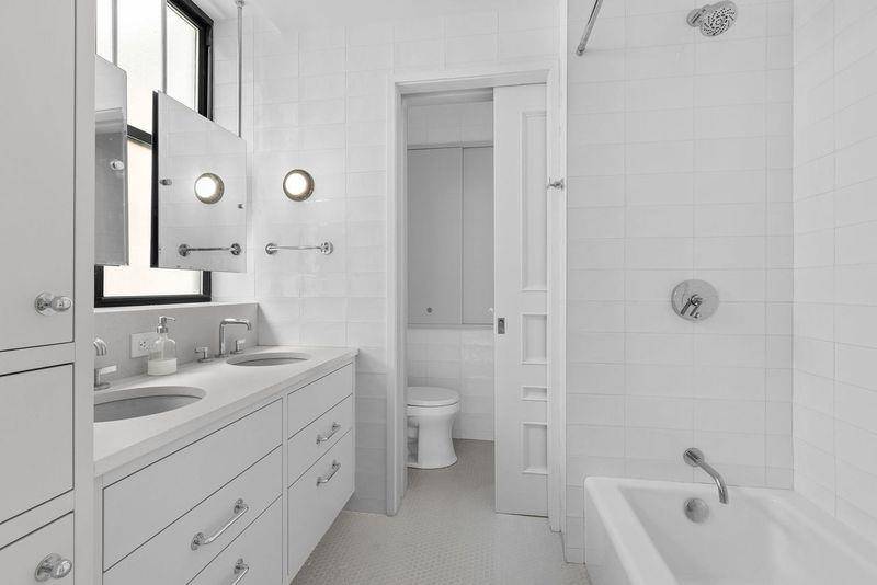 Apartment 8C at 500 West End Avenue is a spectacular, light filled 4 bed flex 5 4.