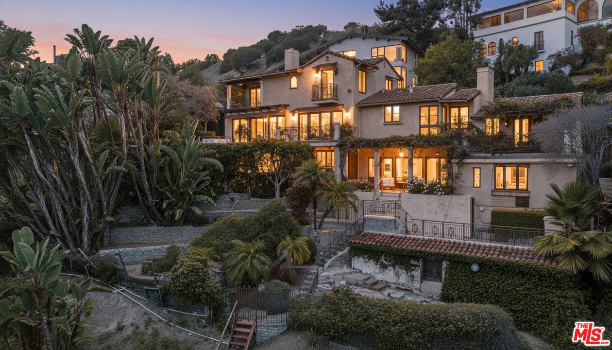 6930 Oporto Dr 3BR Hollywood Hills East La