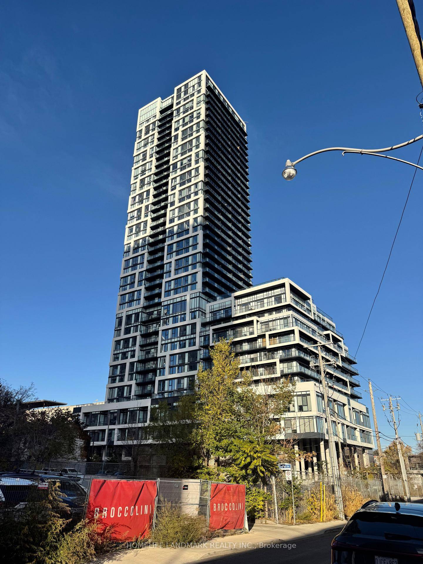 Welcome to River amp ; Fifth Condos at 5 Defries St !
