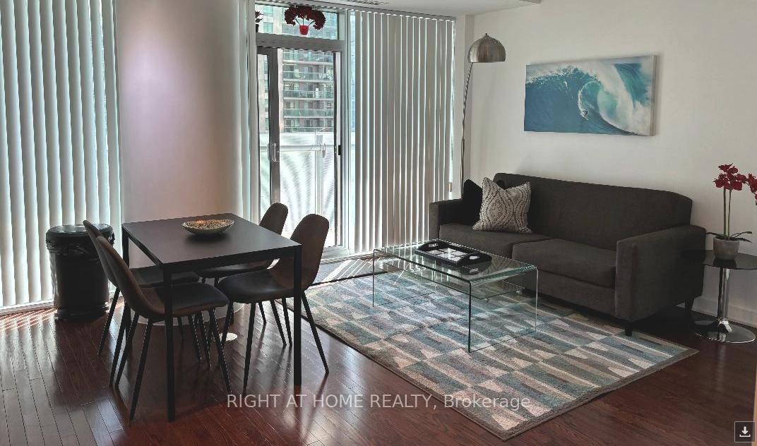 LUXURY FULLY FURNISHED amp ; EQUIPPED Corner Suite Facing Quiet Side Of Building Looking Onto Canopy.