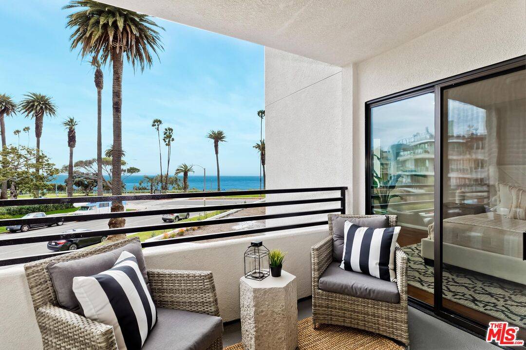 311 Ocean Ave 3BR Pacific Palisades La