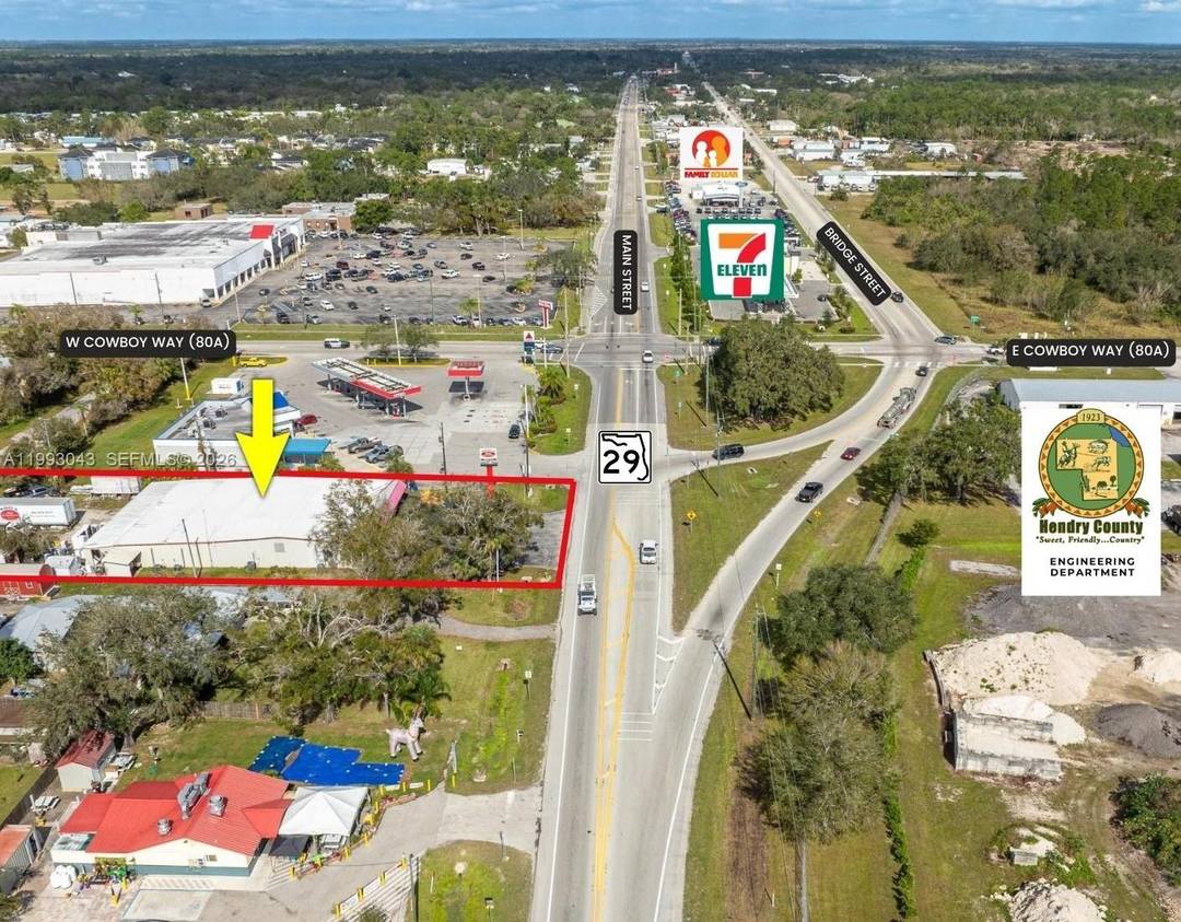 PRIME LOCATION IN BETWEEN WINN DIXIE AND HELMS ROAD EXTENSION IN PATH OF PROGRESS !