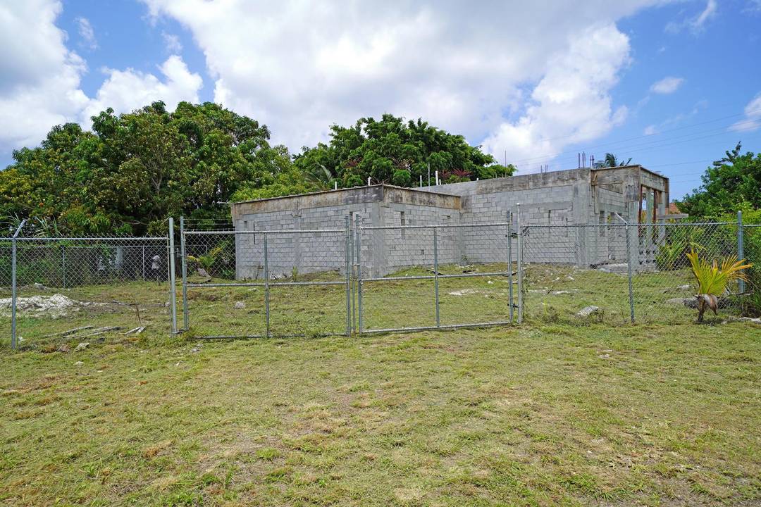 TROPICAL GARDENS Single Family Home New-Providence