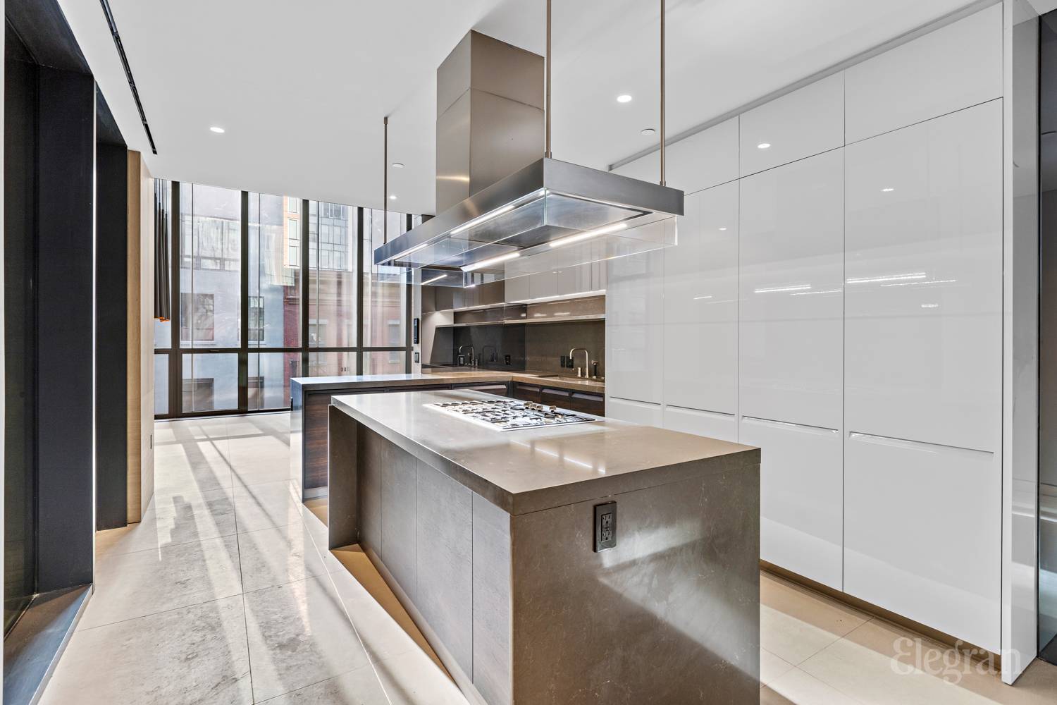 Soori High Line Residence B3 URBAN RETREAT WITH PRIVATE HEATED SALTWATER POOL !