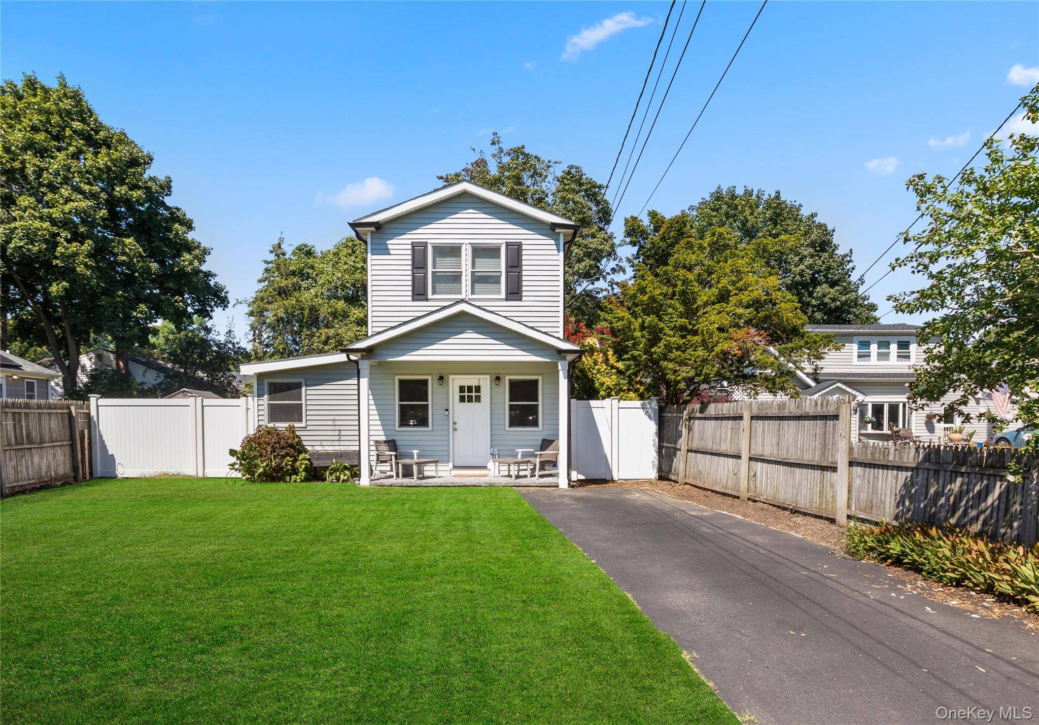 Welcome to this wonderful 2 bedroom, 2 bathroom two story home, located in Hauppauge, NY.