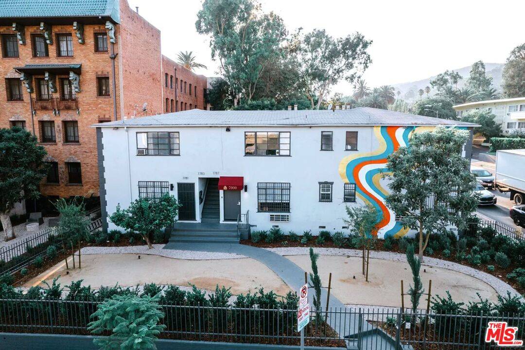 7000 Franklin Ave 13BR Hollywood Hills East La