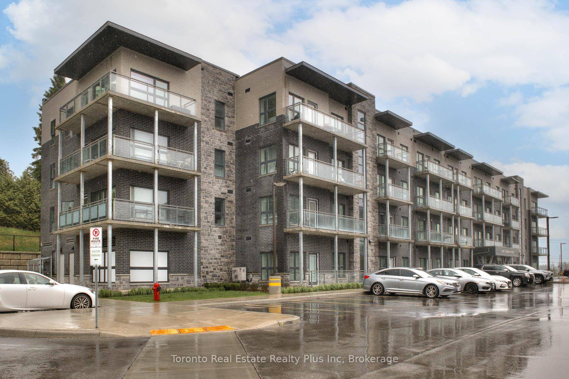 Experience elevated executive living at Unit 308, 1201 Lackner Boulevard a refined one bedroom condo where modern design meets everyday comfort.