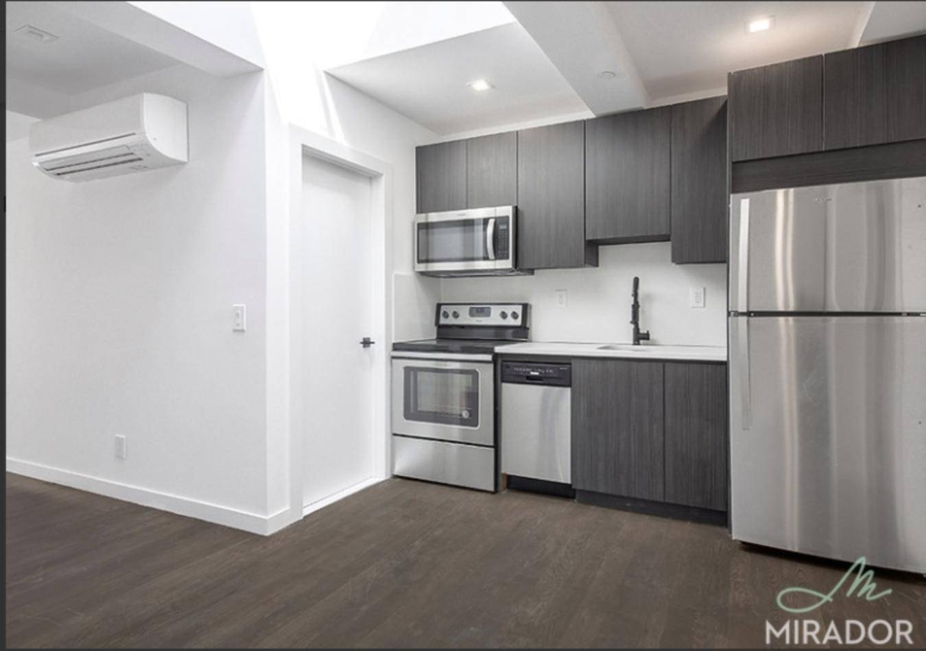 Exquisite West Village renovation all high end finishes !