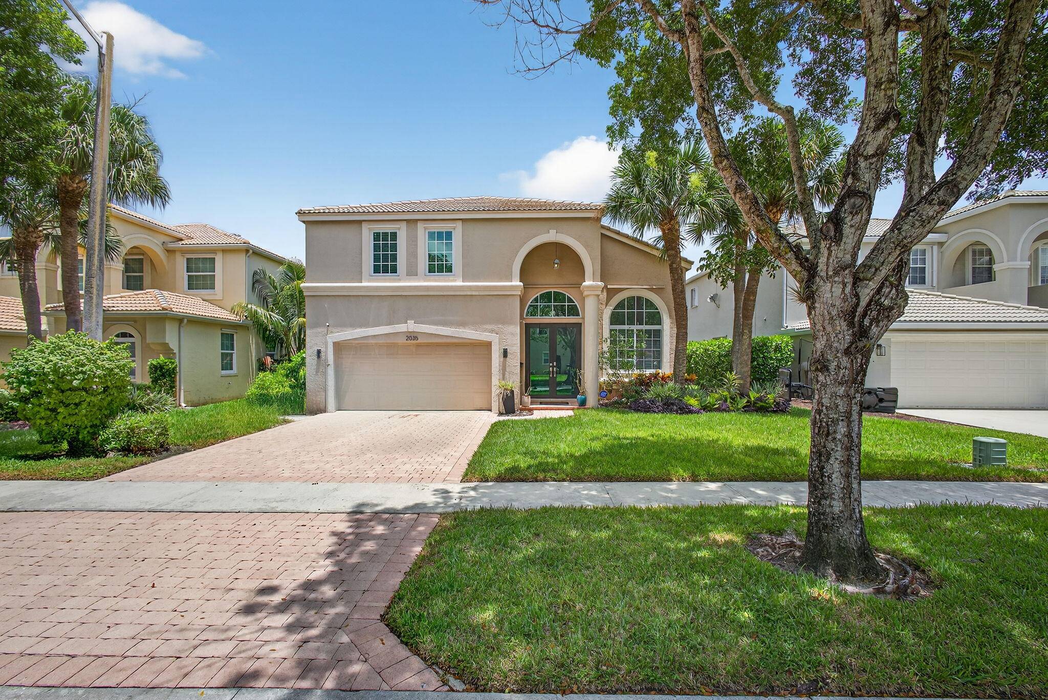 Here is an amazingly updated pool home overlooking the the 10th hole of the Madison Green golf course.