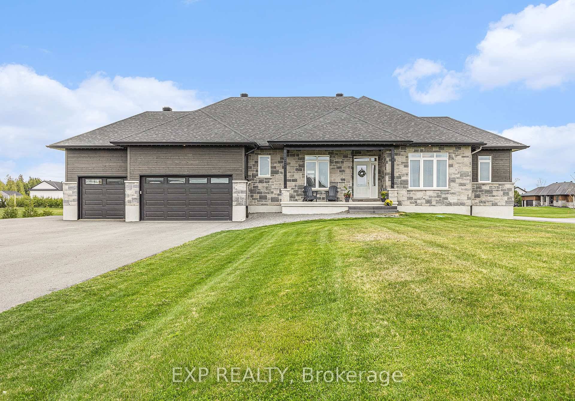 Discover elegance and space at 145 Harold Jones Way Welcome to the Canadian Model by Mackie Homes, a stunning 3 bedroom 3 additional room bungalow offering over 3, 000 sq.