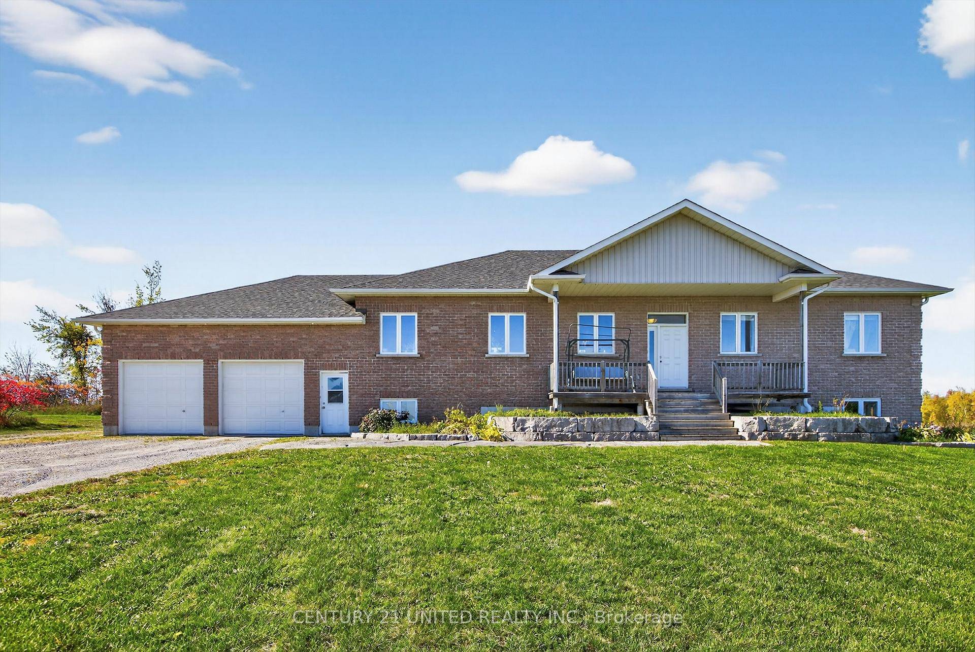 Welcome to 686 Douro 4th Line with over 89 acres of picturesque Douro Dummer views a quick 10 minute drive to the edge of Peterborough.