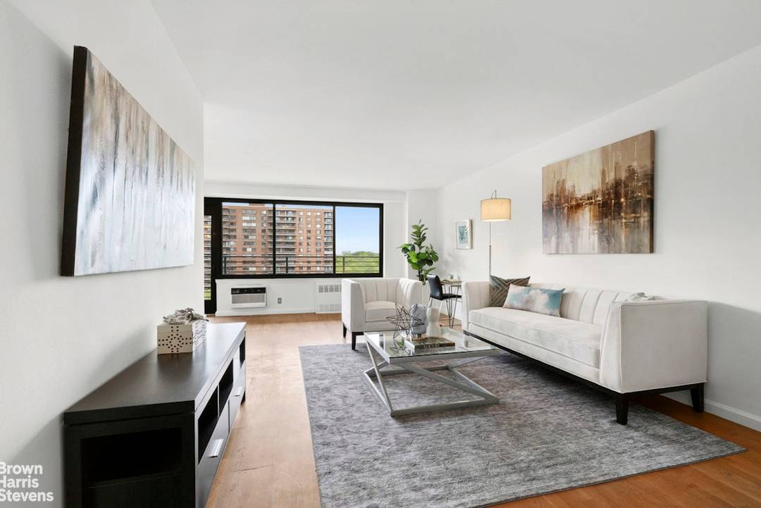 Perched high above Central Park, Residence 11B at the prestigious Vaux Condominium offers sweeping direct Central Park views and an exceptional private balcony that brings the beauty of the park ...