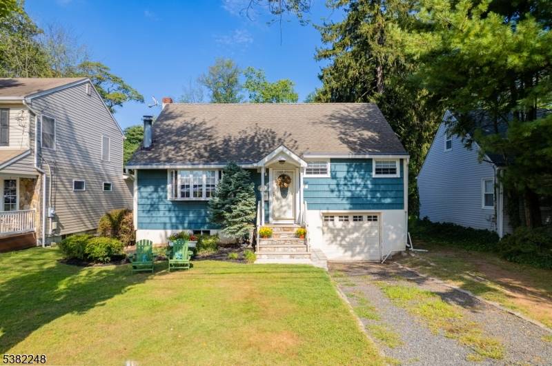 Welcome to this wonderful expanded split level home in Scotch Plains !