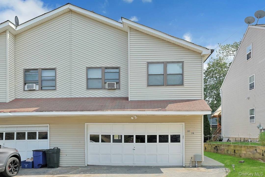 EXCEPTIONAL Ossining legal 2 family Unbeatable Location near the bustling downtown.