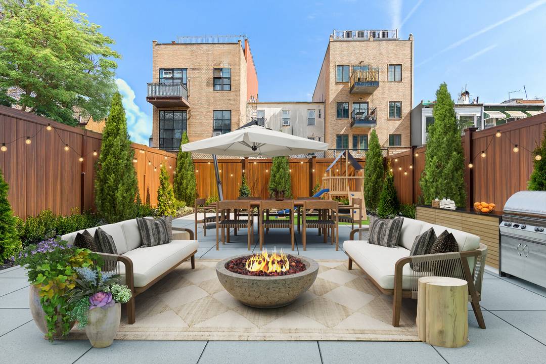 FINAL UNIT SPONSOR TO COVER TRANSFER TAXES Step into refined luxury at Arborstone Brooklyn, a prestigious new development featuring just three expansive residences designed with discerning tastes in mind.