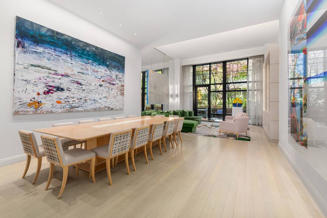 INTRODUCING M8 AT 150 CHARLES STREET.