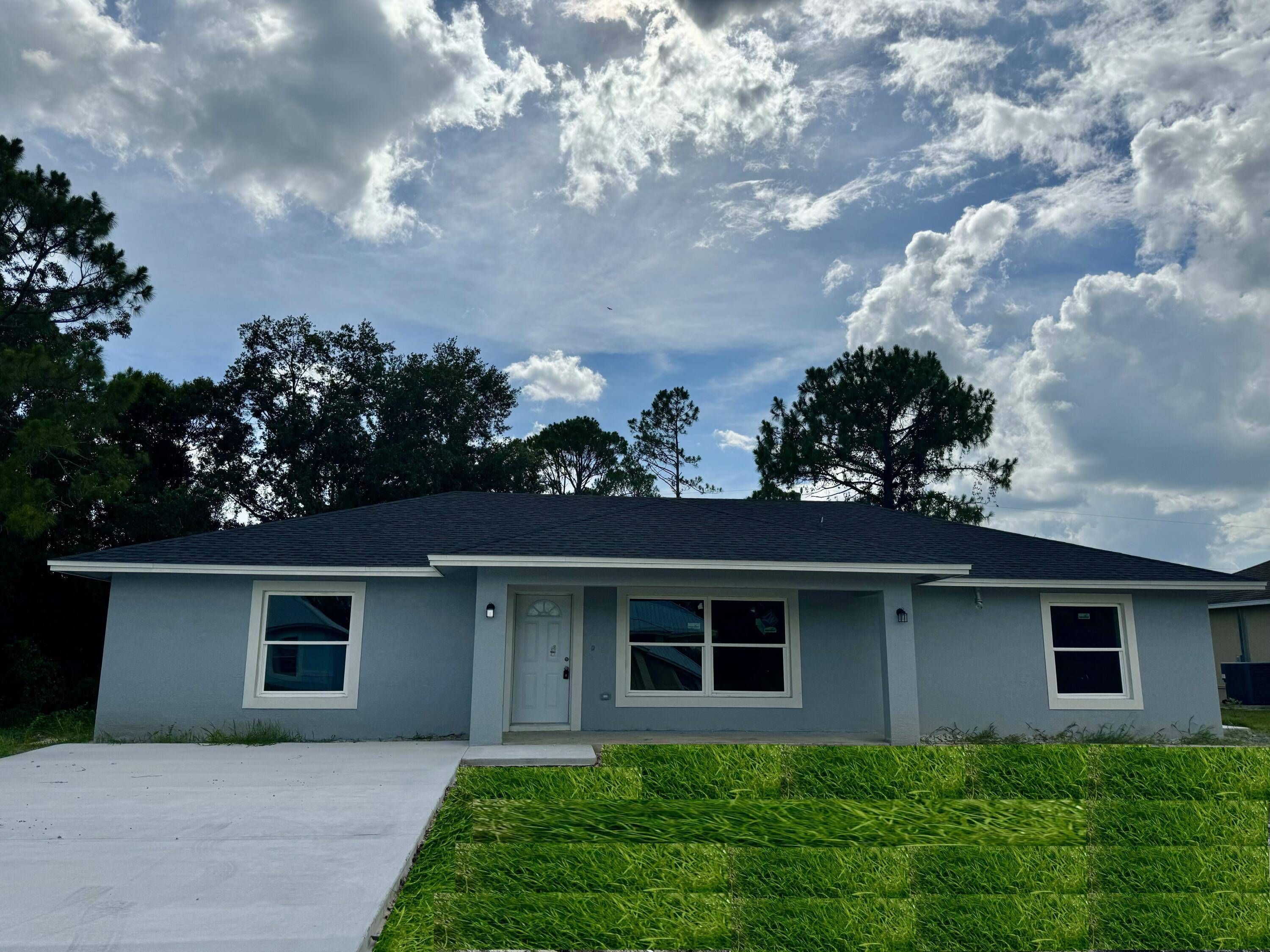 NEW BEAUTY in BASSWOOD ! 2024 3 Bd 2 Ba.