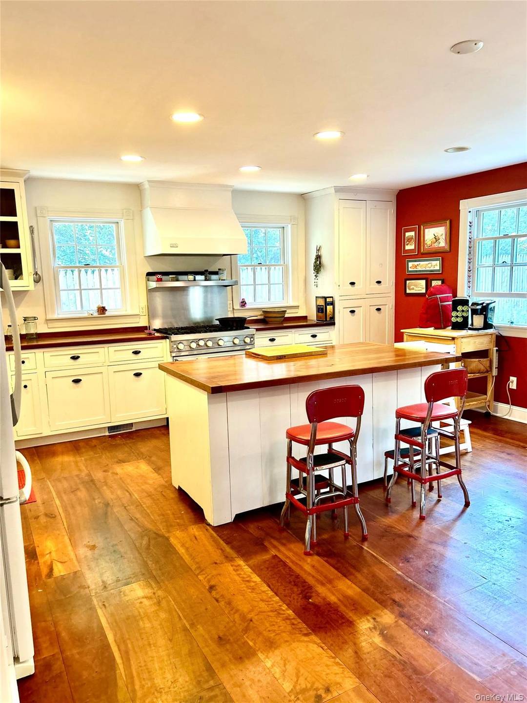 Welcome Home To This Charming Colonial In The Historic Stony Brook.