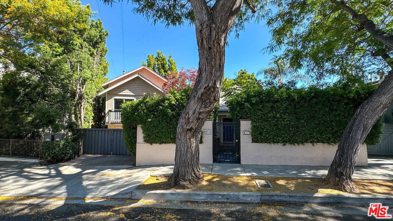 8914 Cynthia St 3BR Sunset Strip La