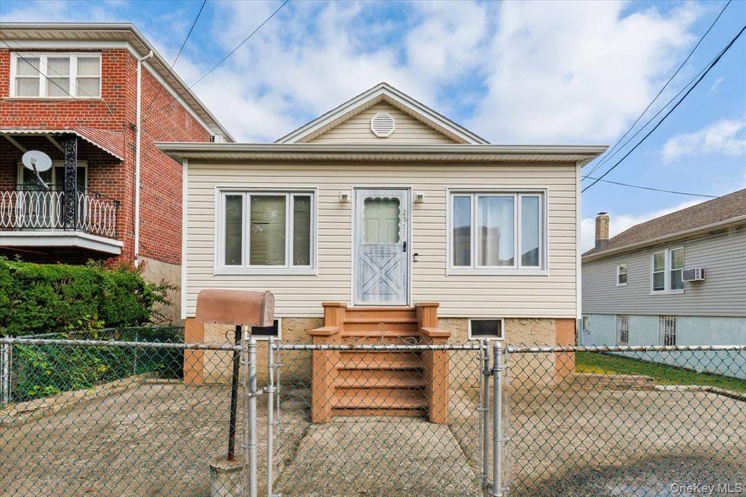 Welcome to this charming 3 Bedroom, 2 Bath single family ranch in the sought after Pelham Bay neighborhood of the Bronx.